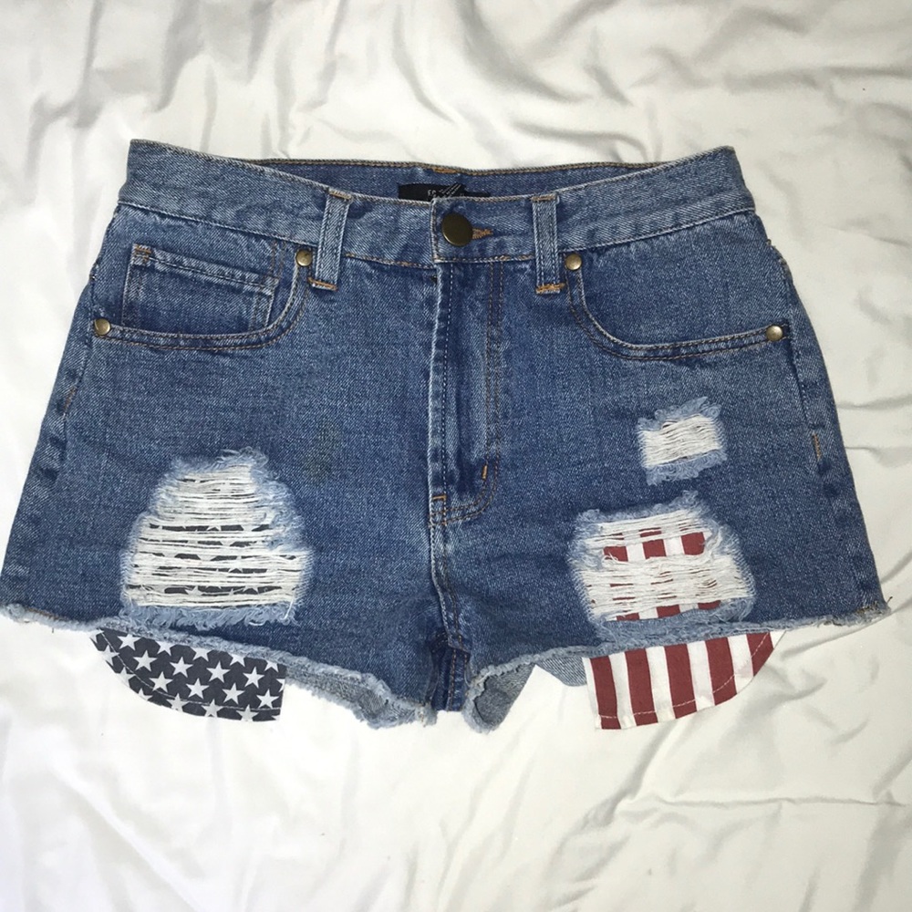 Forever 21 High-Waisted Distressed Denim Shorts